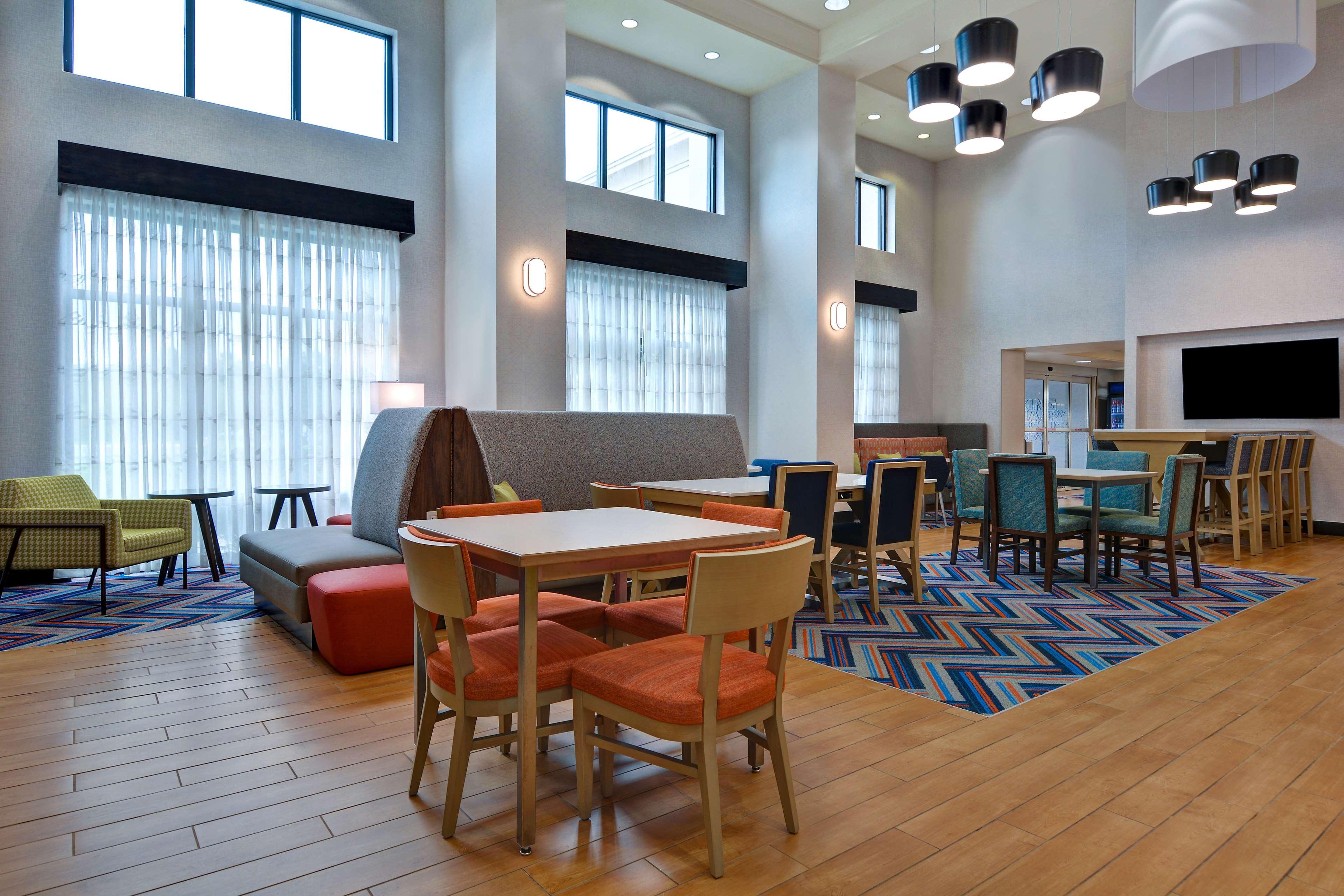 Hampton Inn & Suites Clearwater St Petersburg Ulmerton Road Fl מראה חיצוני תמונה