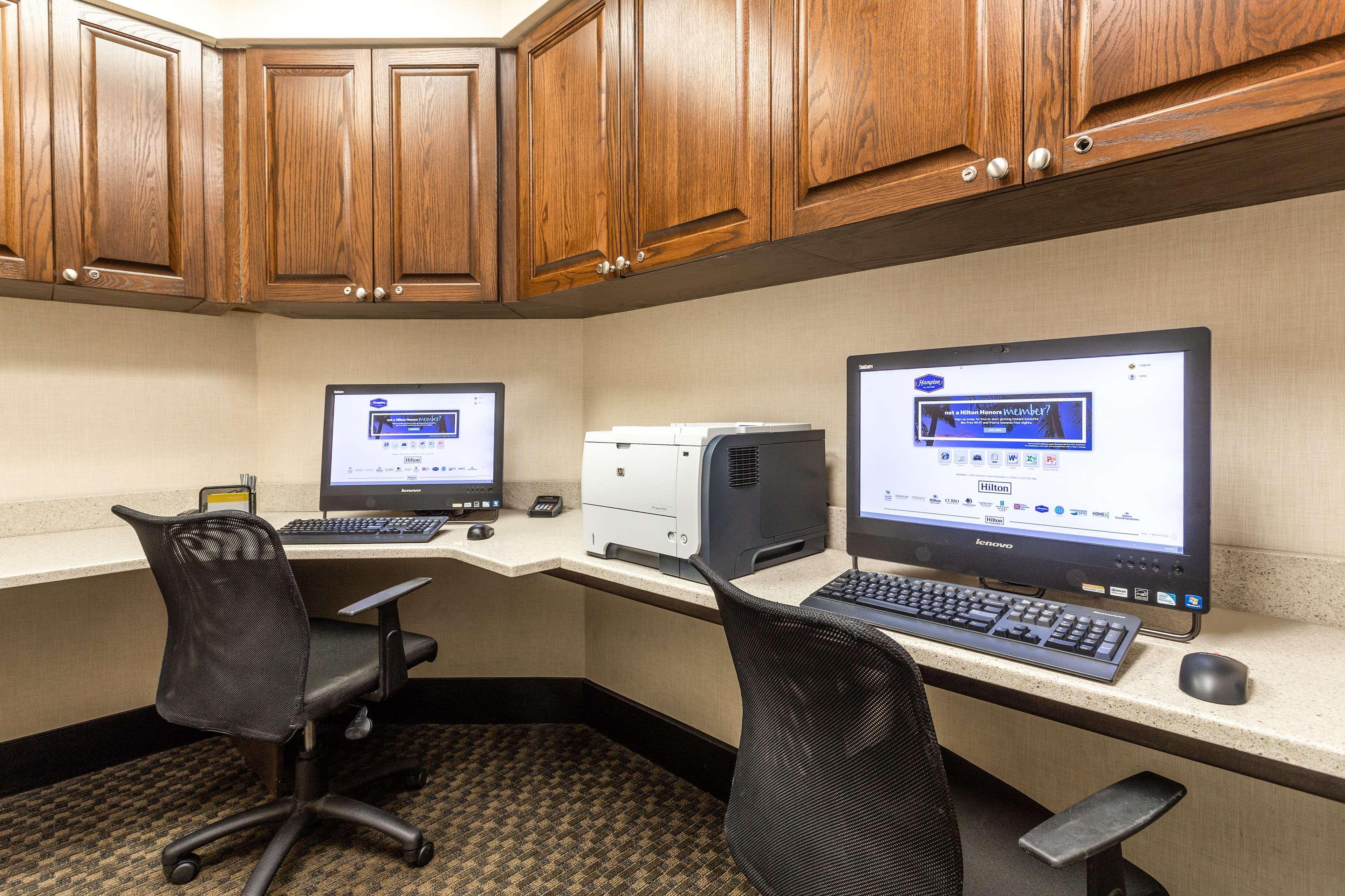 Hampton Inn & Suites Clearwater St Petersburg Ulmerton Road Fl מראה חיצוני תמונה