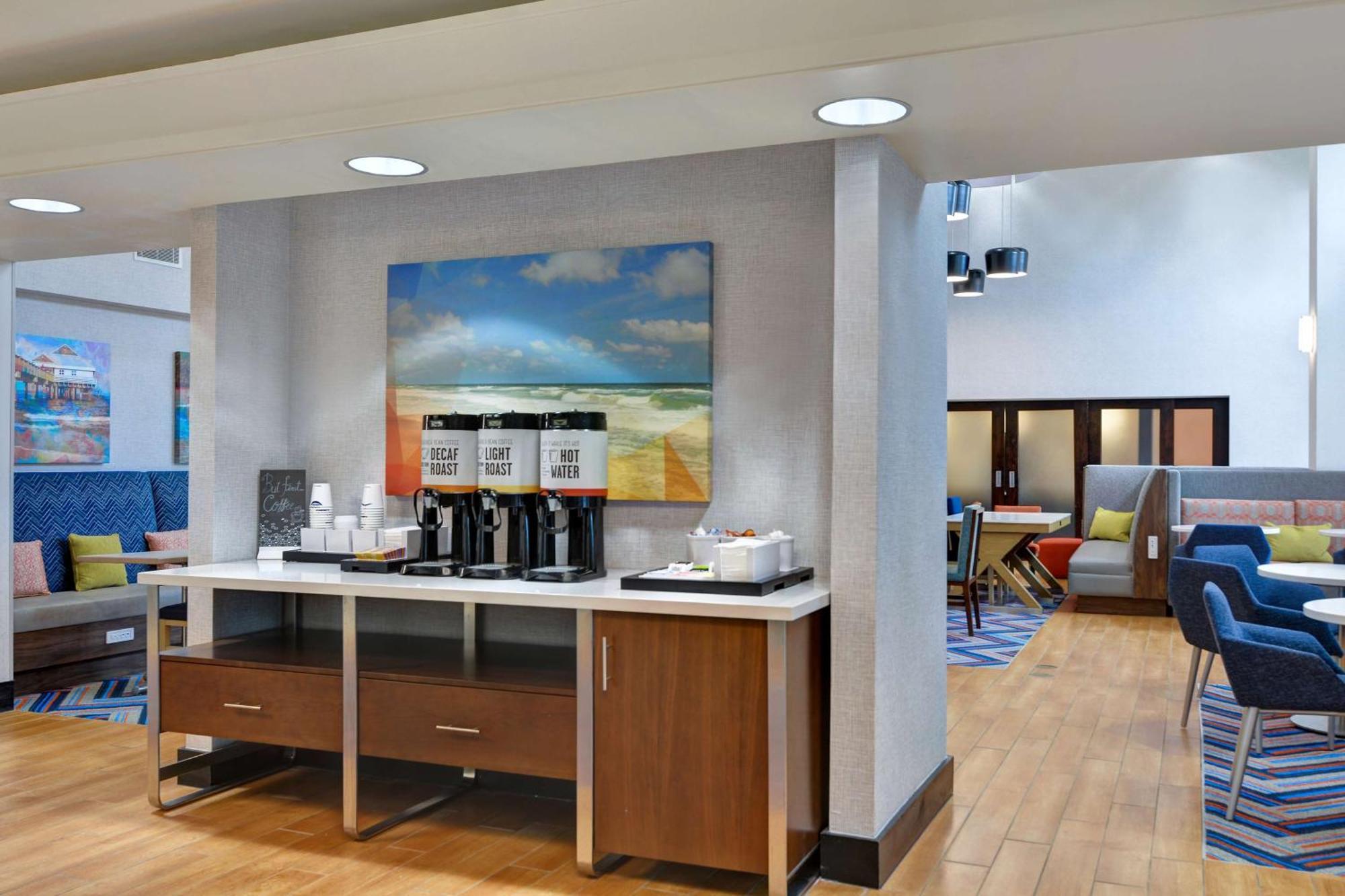 Hampton Inn & Suites Clearwater St Petersburg Ulmerton Road Fl מראה חיצוני תמונה